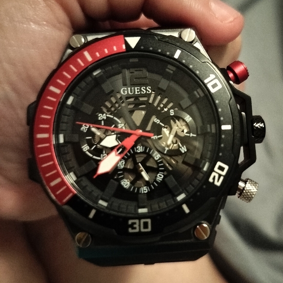 Brand New Guess Men's Watch - Picture 1 of 9